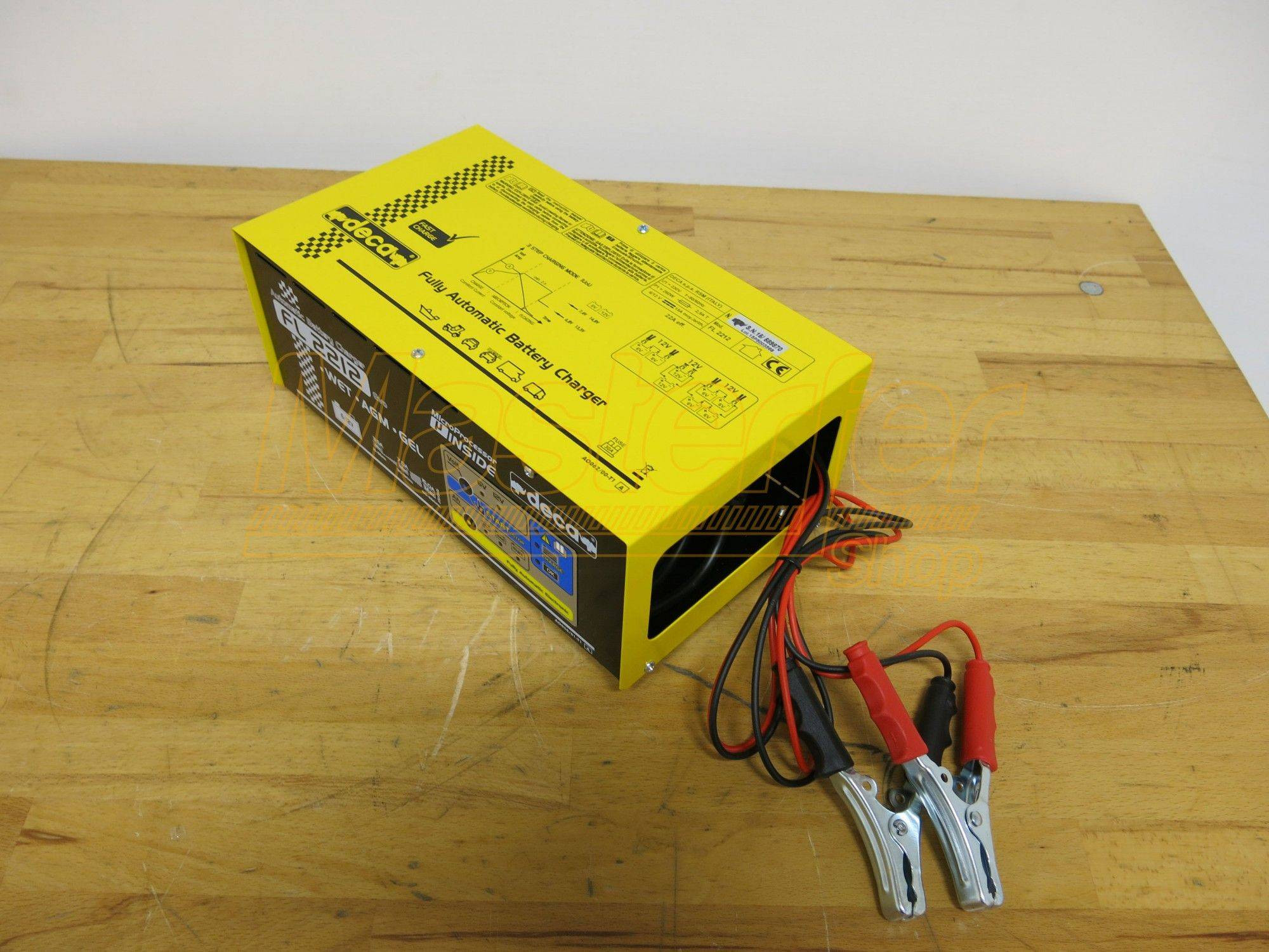 Caricabatterie auto mantenitore elettronico 6-12V Deca FL 2212 (carica 22 A)
