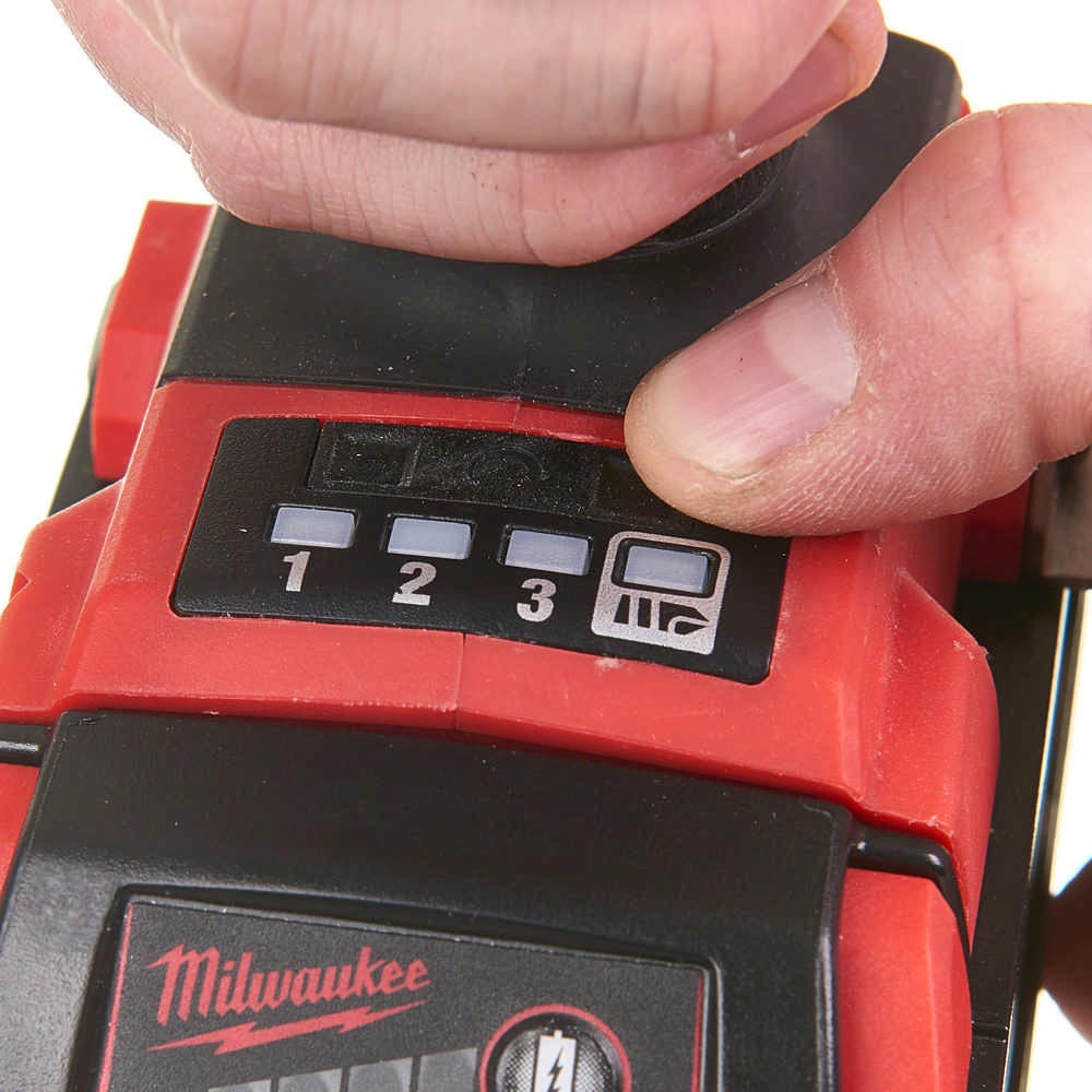 Avvitatore a impulsi a batteria Milwaukee M18 FID2-0X a soli € 274.9